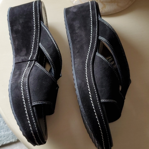 Cordani black suede wedge sandals - Picture 4 of 7